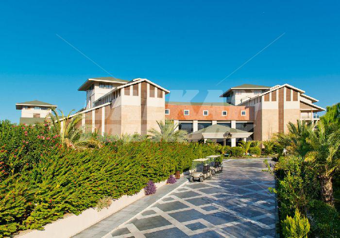 holiday in Amara Luxury Resort