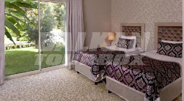 holiday in Amara Luxury Resort