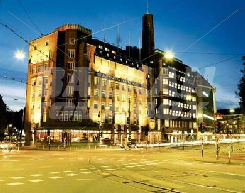 почивка в  NH Amsterdam Centre