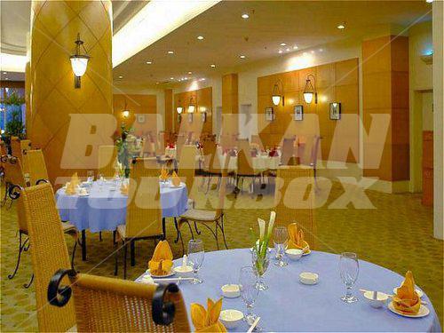 holiday in Holiday Inn Resort Yalong Bay