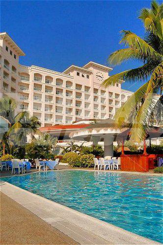 holiday in Holiday Inn Resort Yalong Bay