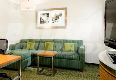 почивка в SpringHill Suites by Marriott St. Louis Airport/Earth City
