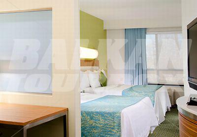 почивка в SpringHill Suites by Marriott St. Louis Airport/Earth City