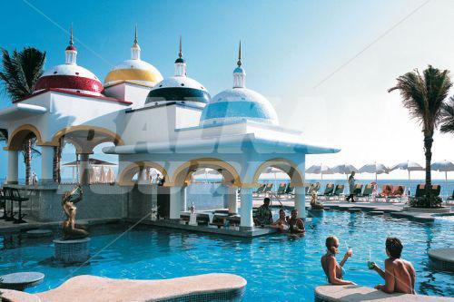 почивка в Riu Cancun