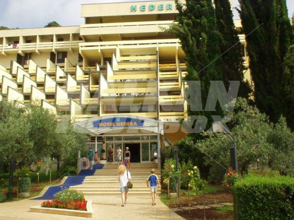 holiday in Hedera - Maslinica Hotels and Resorts