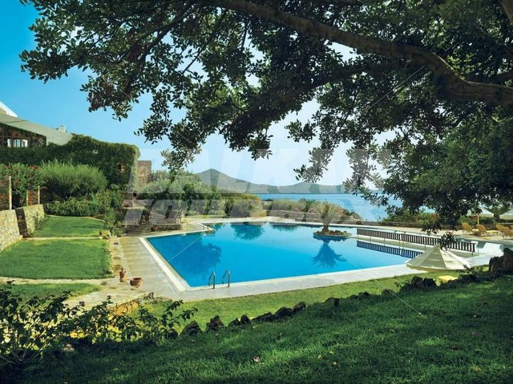 holiday in Elounda Mare A Relais and Chateaux