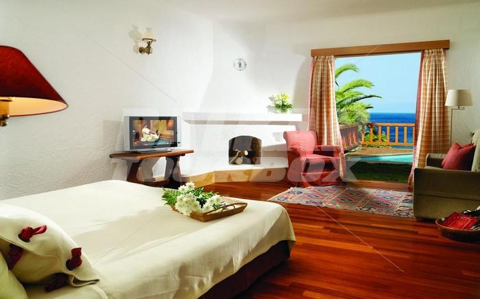 holiday in Elounda Mare A Relais and Chateaux