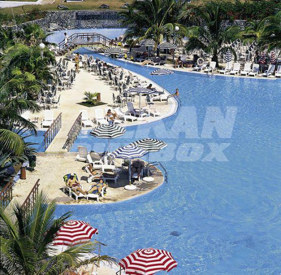 почивка в Gran Caribe Arenas Blancas