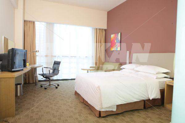 holiday in Holiday Inn Express Meilong