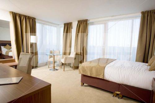 почивка в Maldron Smithfield Dublin