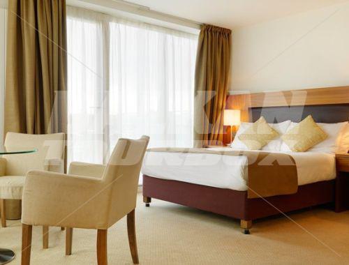 почивка в Maldron Smithfield Dublin