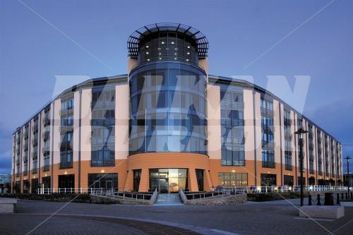 почивка в Radisson Blu Waterfront Jersey