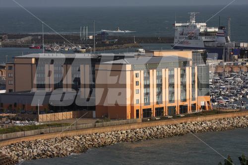 почивка в Radisson Blu Waterfront Jersey