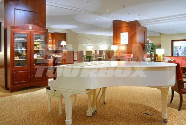 почивка в Corinthia
