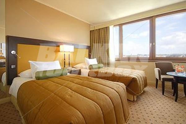 почивка в Corinthia
