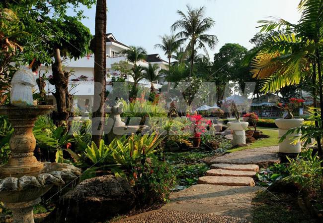почивка в Thavorn Palm Beach Resort