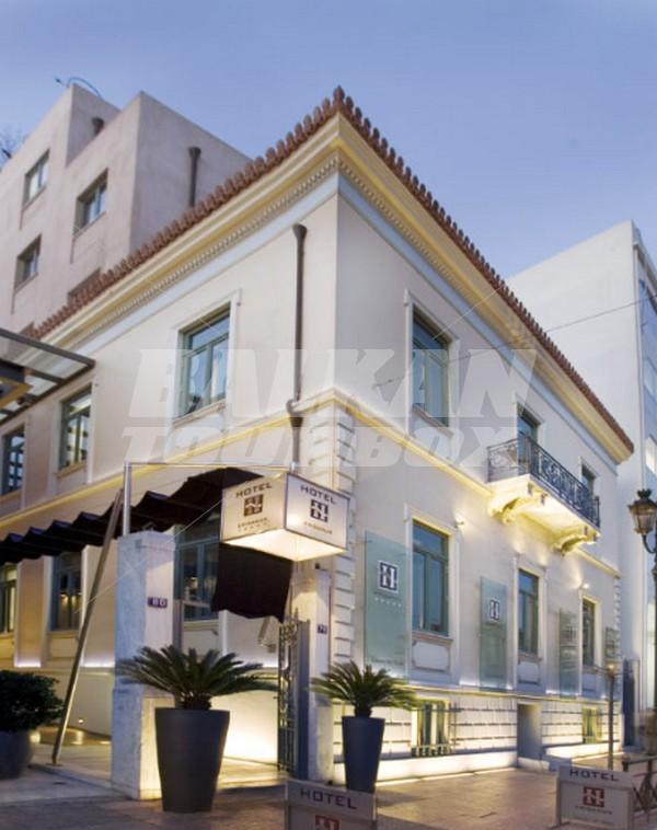 holiday in Eridanus Luxury