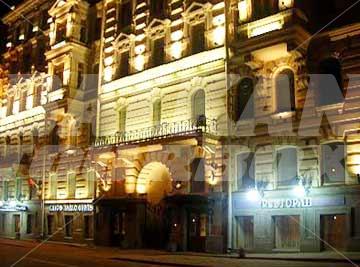 holiday in Petropalace