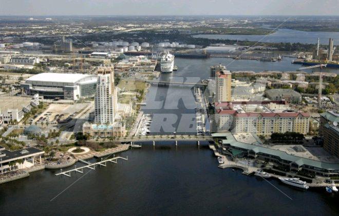 почивка в Tampa Marriott Waterside Marina