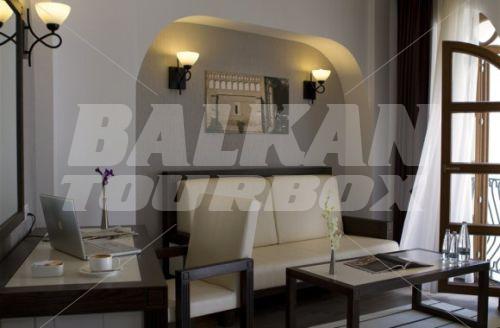 holiday in Epoque Luxury Boutique Hotel Bucharest