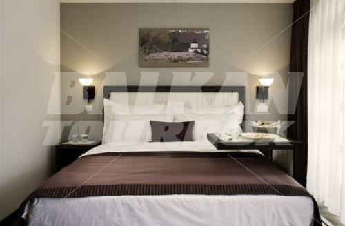 holiday in Epoque Luxury Boutique Hotel Bucharest