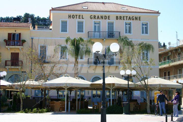 почивка в Grande Bretagne Nafplion
