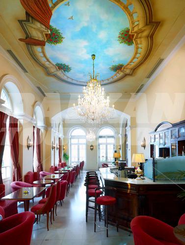 почивка в Grande Bretagne Nafplion