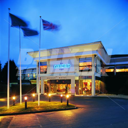 почивка в  Barcelo Oxford