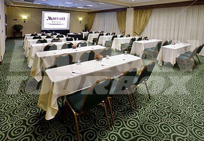 почивка в Pueblo Marriott