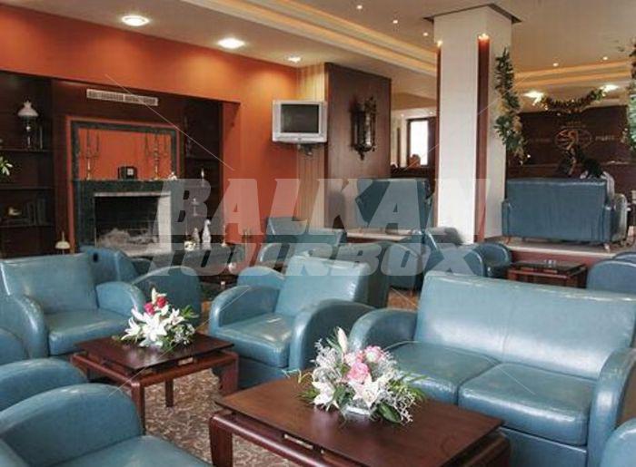 holiday in Grand hotel Jantra