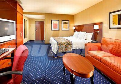 почивка в Courtyard by Marriott Sacramento Cal Expo