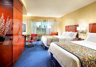почивка в Courtyard by Marriott Sacramento Cal Expo