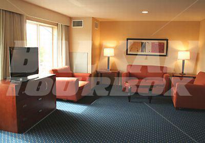почивка в Courtyard by Marriott Sacramento Cal Expo