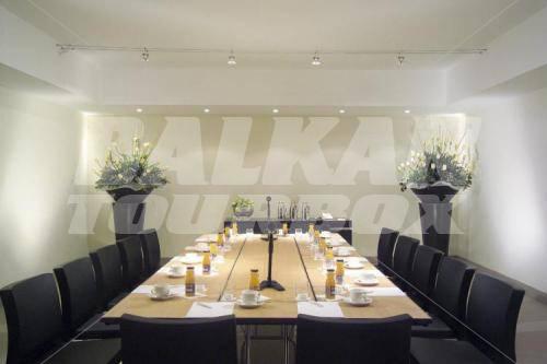 почивка в Crowne Plaza