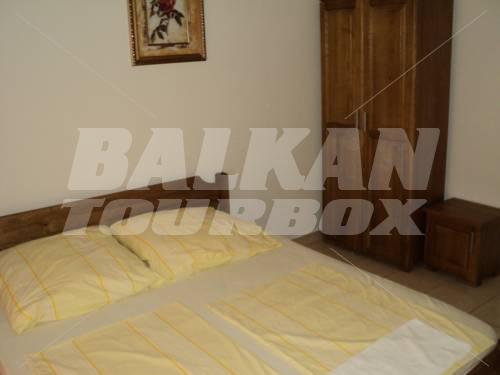 почивка в Sun Hostel Budva