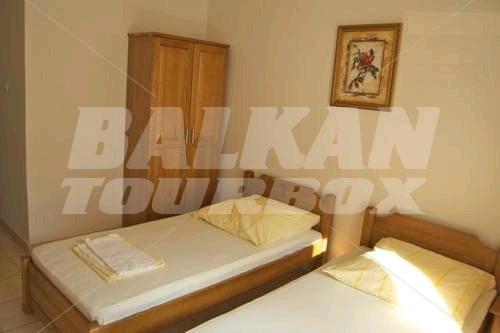 почивка в Sun Hostel Budva