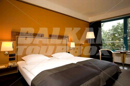 почивка в Atlantic Airport GmbH Bremen