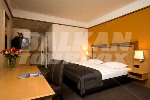 почивка в Atlantic Airport GmbH Bremen