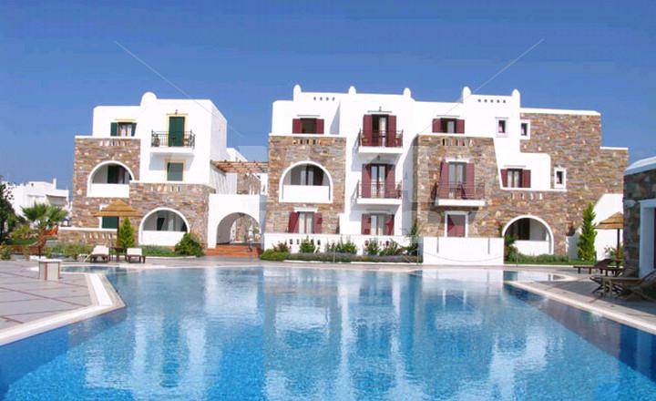 почивка в  Naxos Resort Beach Hotel
