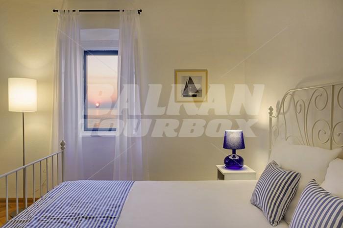 holiday in Lighthouse Villa