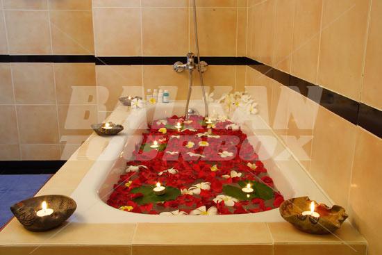 почивка в Pandanus Resort