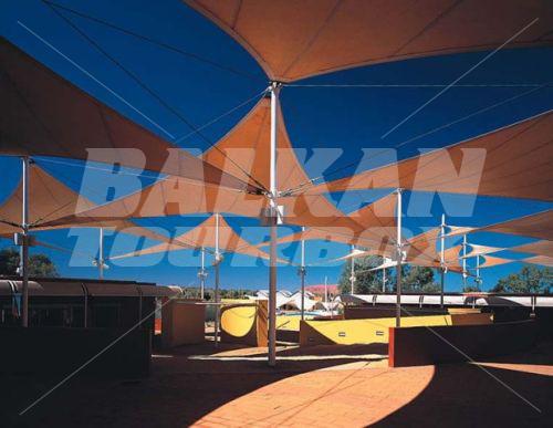 почивка в Sails Inn The Desert