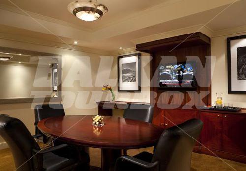 почивка в Santiago Marriott