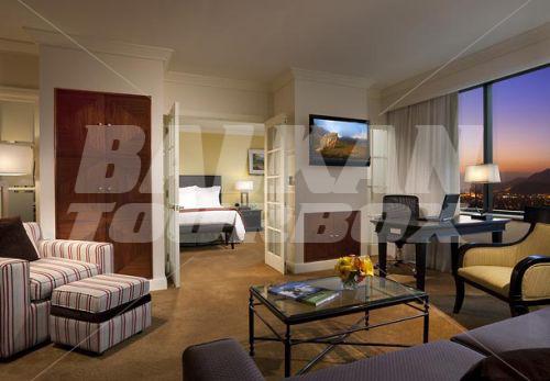 почивка в Santiago Marriott