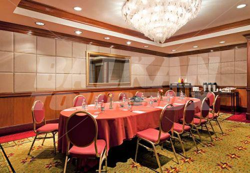 почивка в Santiago Marriott