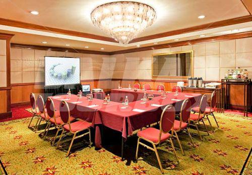 почивка в Santiago Marriott