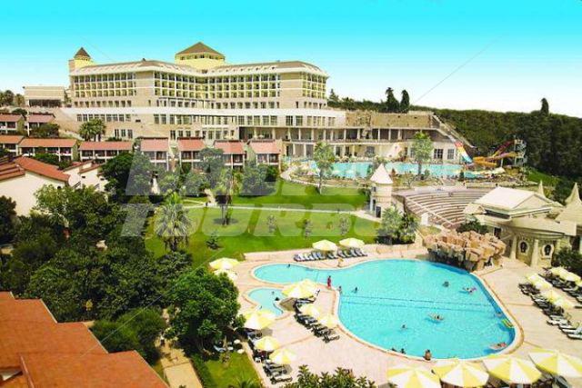 почивка в Horus Paradise Luxury Resort