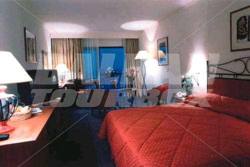 почивка в Golden Tulip Vivaldi