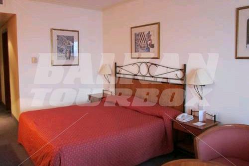 почивка в Golden Tulip Vivaldi