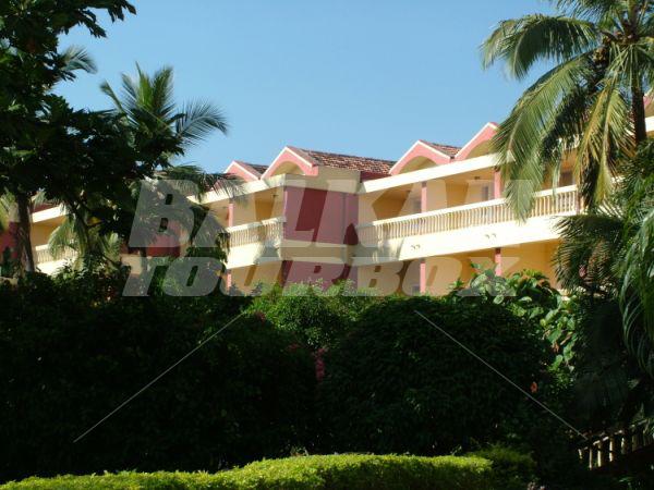 holiday in Majorda Beach Resor